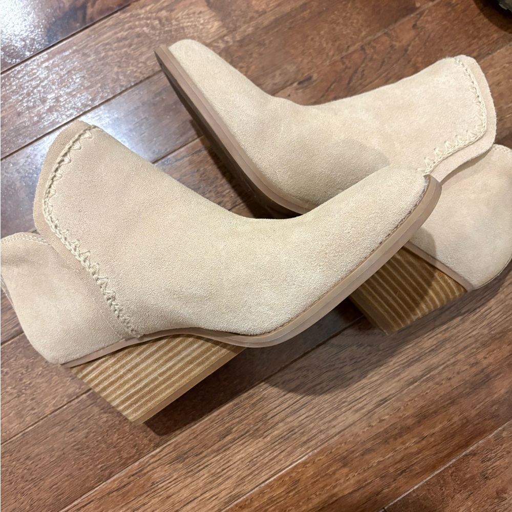 Toms Cream Ankle Booties